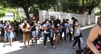 Enem  teve abstenção recorde de 55,3% no segundo dia de prova